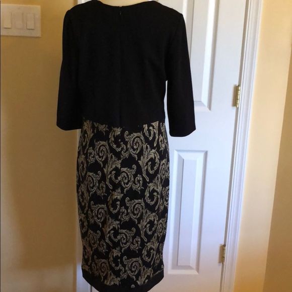 Dress - Picture 2 of 7